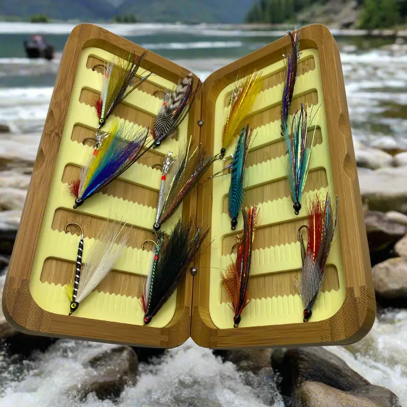 Landlocked Salmon Streamer Fly Kit – Includes Single-Hook Patterns & Bamboo Fly Box 1