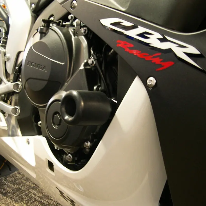 Shogun Frame Sliders – Durable Black Protection For Motorcycle Frames 1