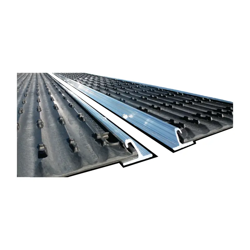 Superclamp Superglide Edge Rail Trim Kit For Trailer Ramps - 52-6333 1